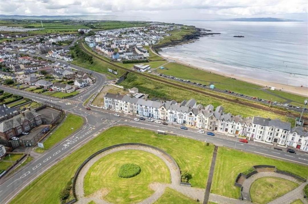 شقة 5 Dunluce Park - Portrush By The Sea المظهر الخارجي الصورة