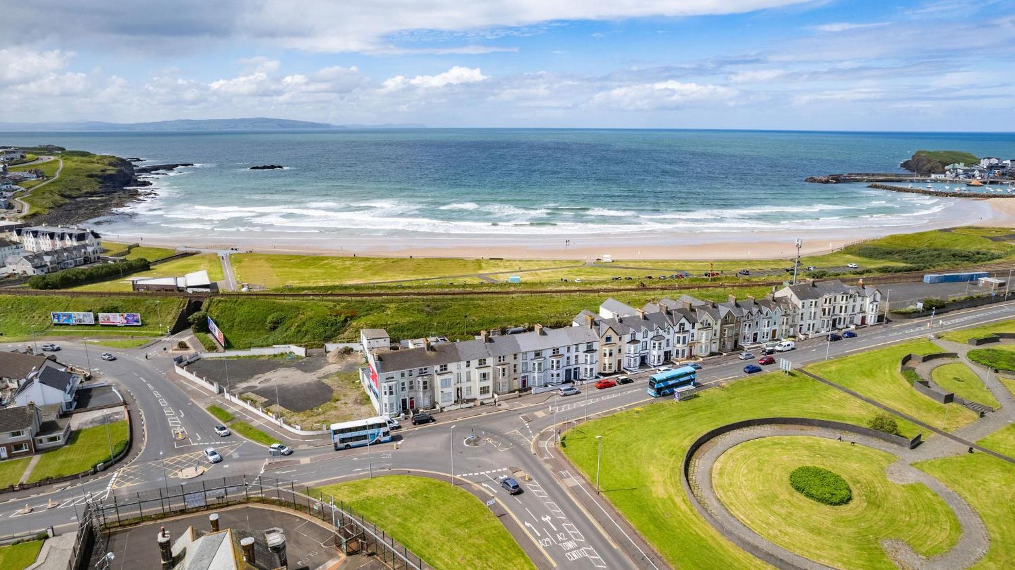 شقة 5 Dunluce Park - Portrush By The Sea المظهر الخارجي الصورة