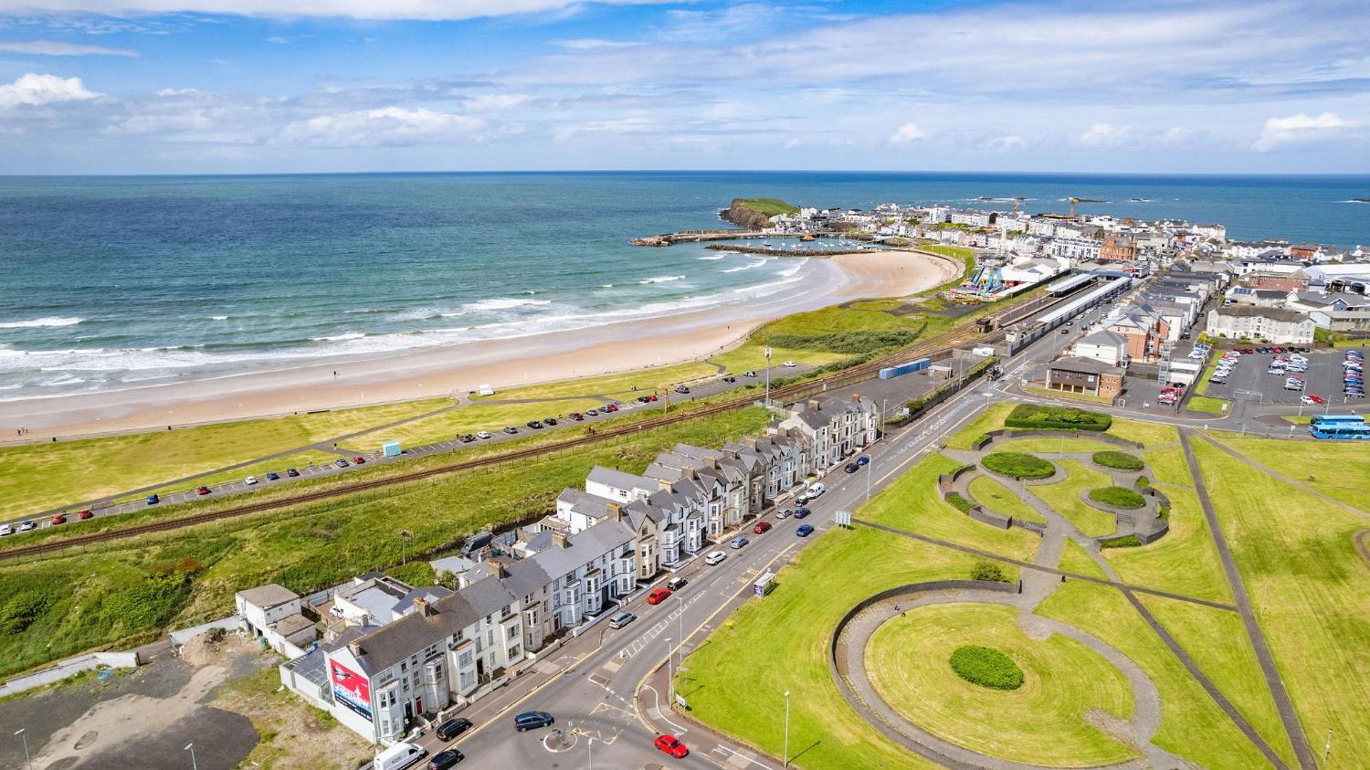 شقة 5 Dunluce Park - Portrush By The Sea المظهر الخارجي الصورة